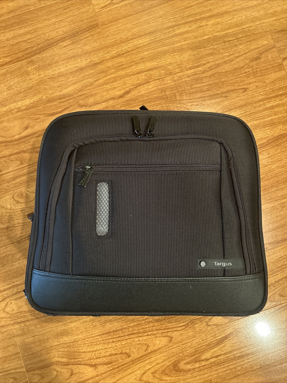 Targus Revolution Compact Roller Suitcase Laptop Black Luggage 17 x 16 x 8 Work