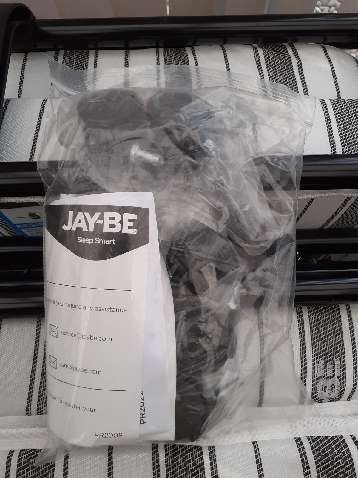 JAYBE Sleep Smart Single Folding Guest Bed,Z Bed With Mattress UNUSED