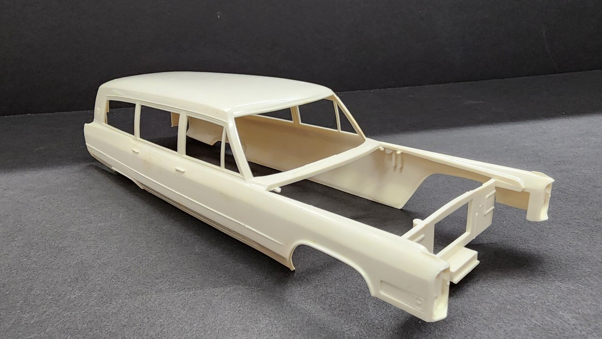 ORIGINAL JO-HAN CADILLAC AMBULANCE 1/25 RK16 | eBay