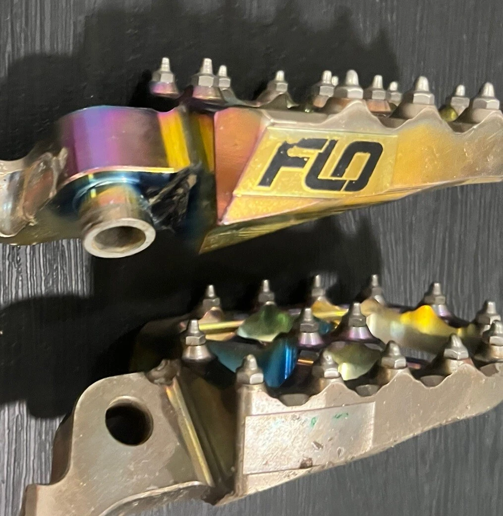 Flo FPEG-792J Pro Series JET FUEL Footpegs for Kawasaki 06+ KX250