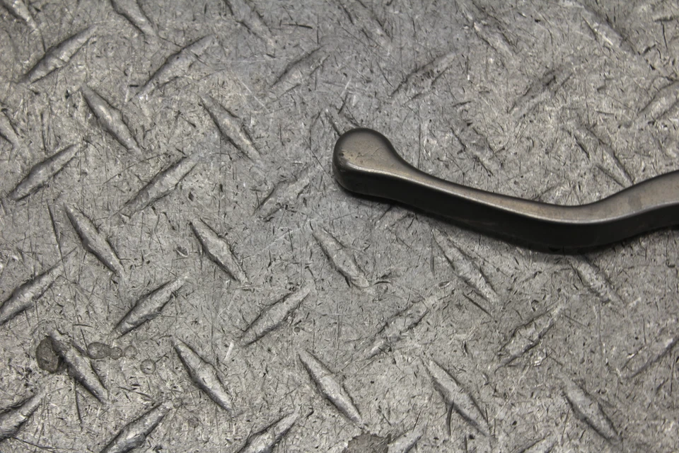 Honda XR200R 1999 embrague percha montaje con palanca Foto 2 de 4