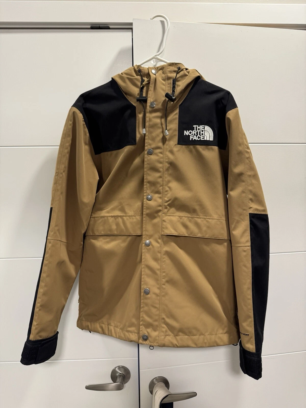 Veste de montagne The North Face taille S homme Supreme Tan noir