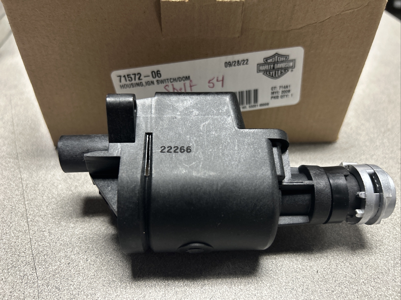 Genuine 0613 Harley Touring Ignition Switch Housing Street/Electra