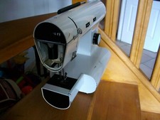 MACHINE A COUDRE OMNIA M12 MANUFRANCE SAINT ETIENNE