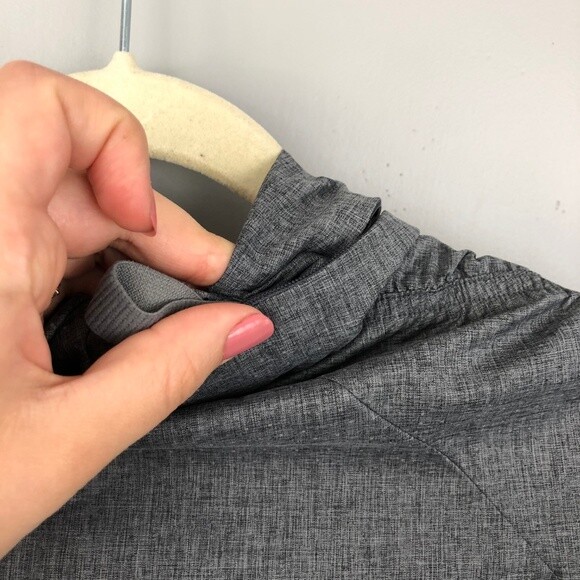 Fabletics Danielle Jacket Athletic Adjustable Hoo… - image 6