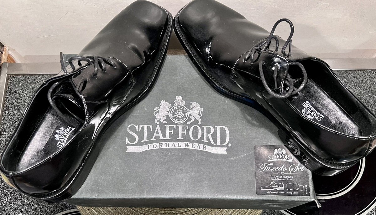 Stafford Essentials Lace up Black Patent Leather Tuxedo Dress Shoe