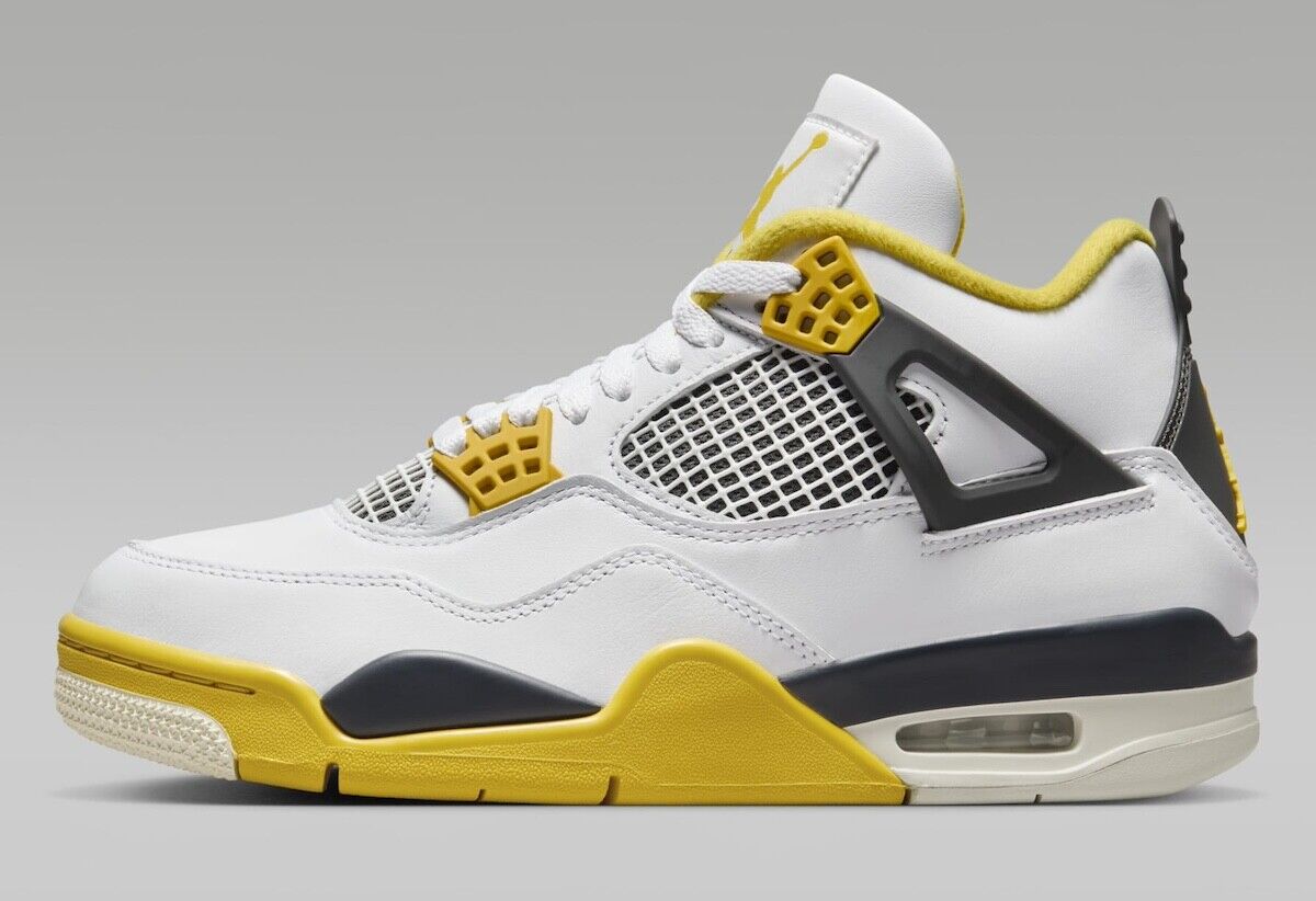 Nike Air Jordan 4 Retro Vivid Sulfur Yellow Sneakers OG Nike Air Jordan 4 Retro Vivid Sulfur Yellow Sneakers OG
