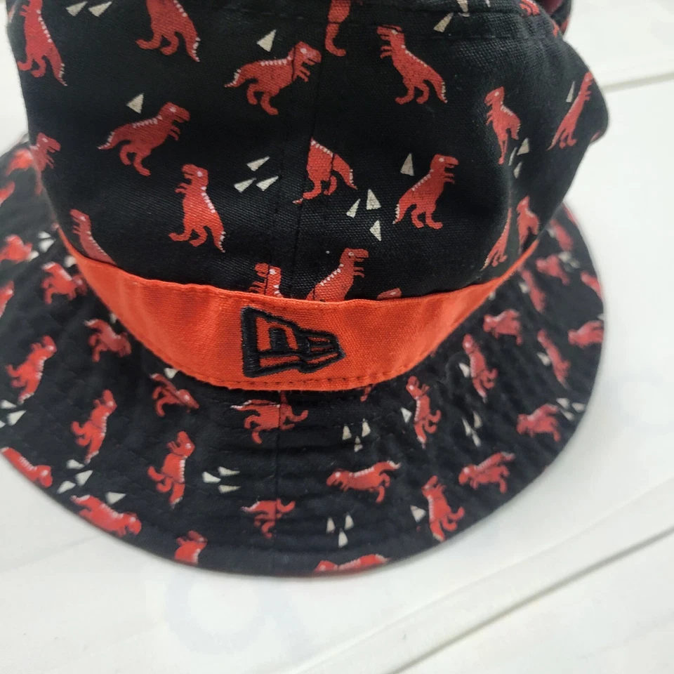 Sombrero de cubo New Era Philadelphia Flyers para niños pequeños estampado de dinosaurios Foto 3 de 4