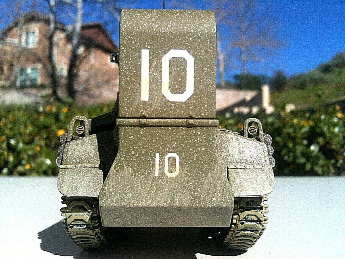 Corgi M4A3 Sherman 1:50 - Édition Anniversaire Plaqué Or - US51024 - NEUF