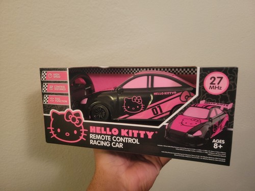 Hello Kitty  Remote Control Racing Car  - Picture 2 of 9