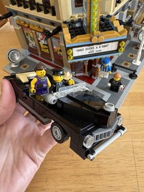 LEGO Palace Cinema 10232 Complete with Instructions Creator Expert -mm