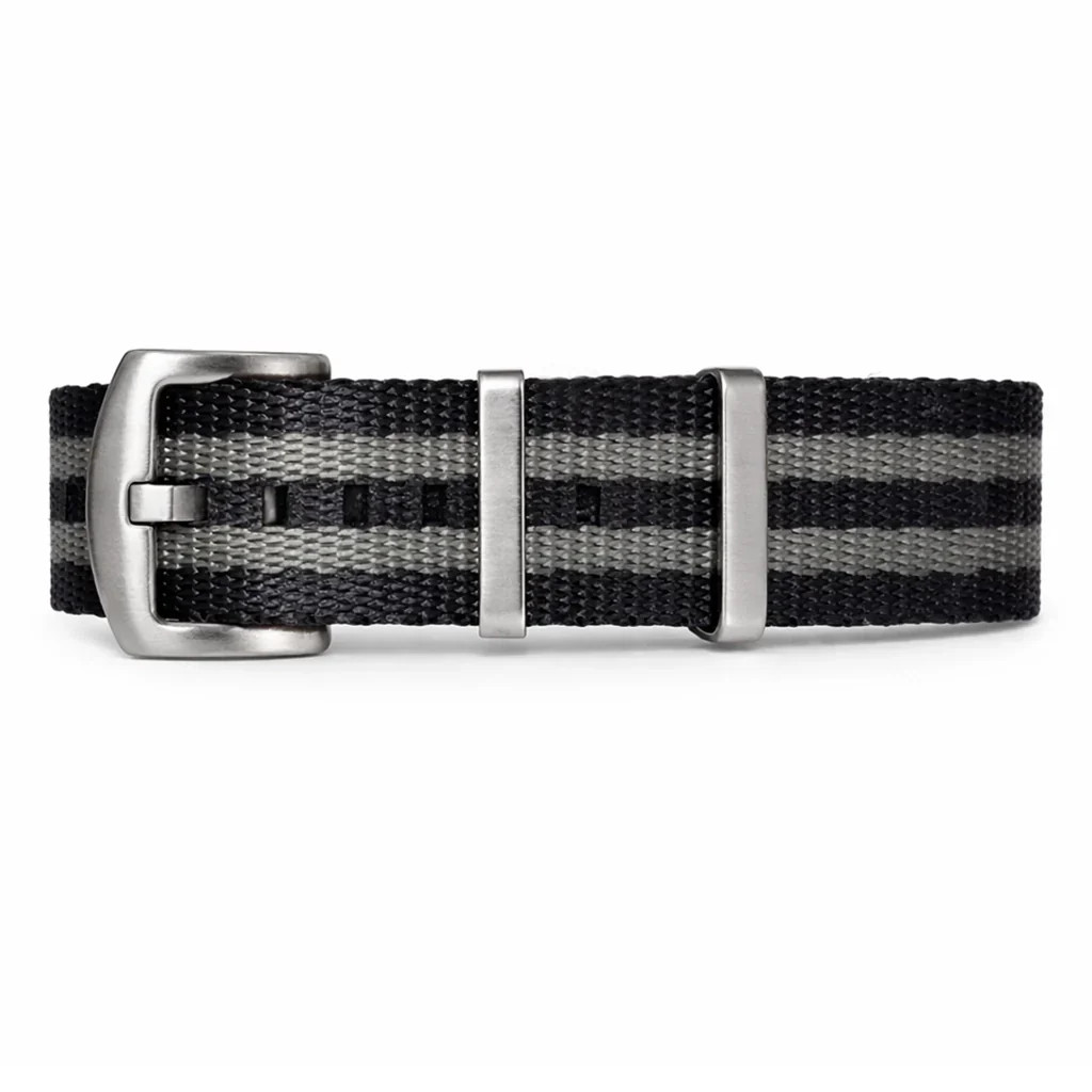 Bracelet montre NATO gris noir James Bond en nylon de 22mm pour homme