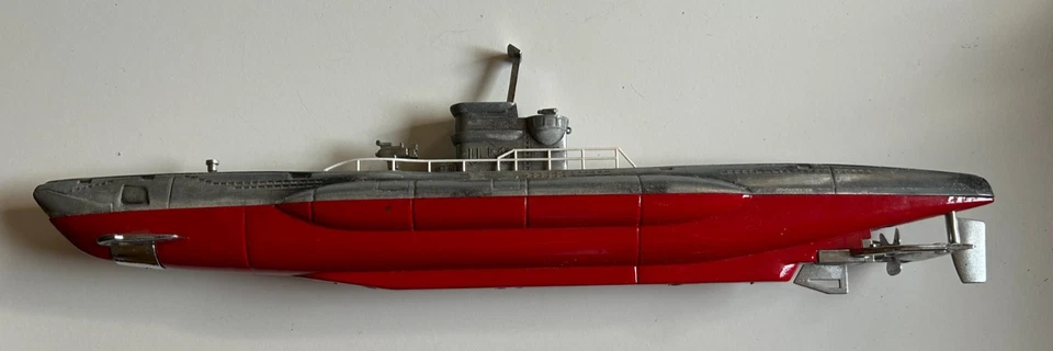 Sottomarino tedesco U-BOOT U-518 Rosso e argento 15'' - Immagine 2 di 4