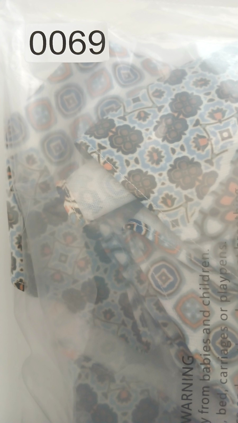 Copper Key Fun Geometric Pattern  Multi-Colored T… - image 10