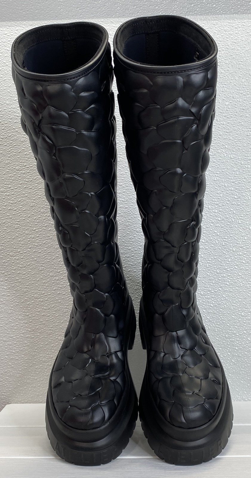 Valentino Garavani Atelier 03 Rain Boots Women Size 8 Black Rose Rubber Mid Calf thumbnail 5