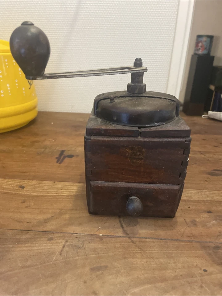Petit Moulin à Café en Bois Traditionnel Manuel pour Grains - Photo 1/4