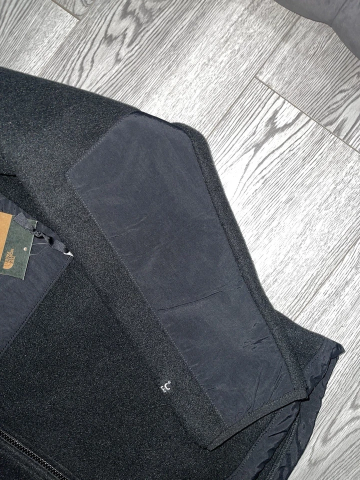 The North Face Fleece Jacket Size XL Womens Black Polartec Retro Denali TNF New - Image 3 of 4