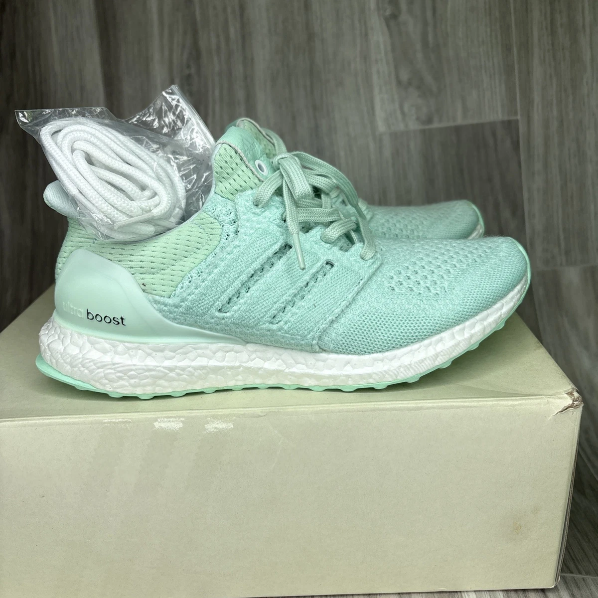 adidas gazelle silver green womens Adidas Ultra Boost 1.0 Naked Waves  bei HYPENEEDZ kaufen