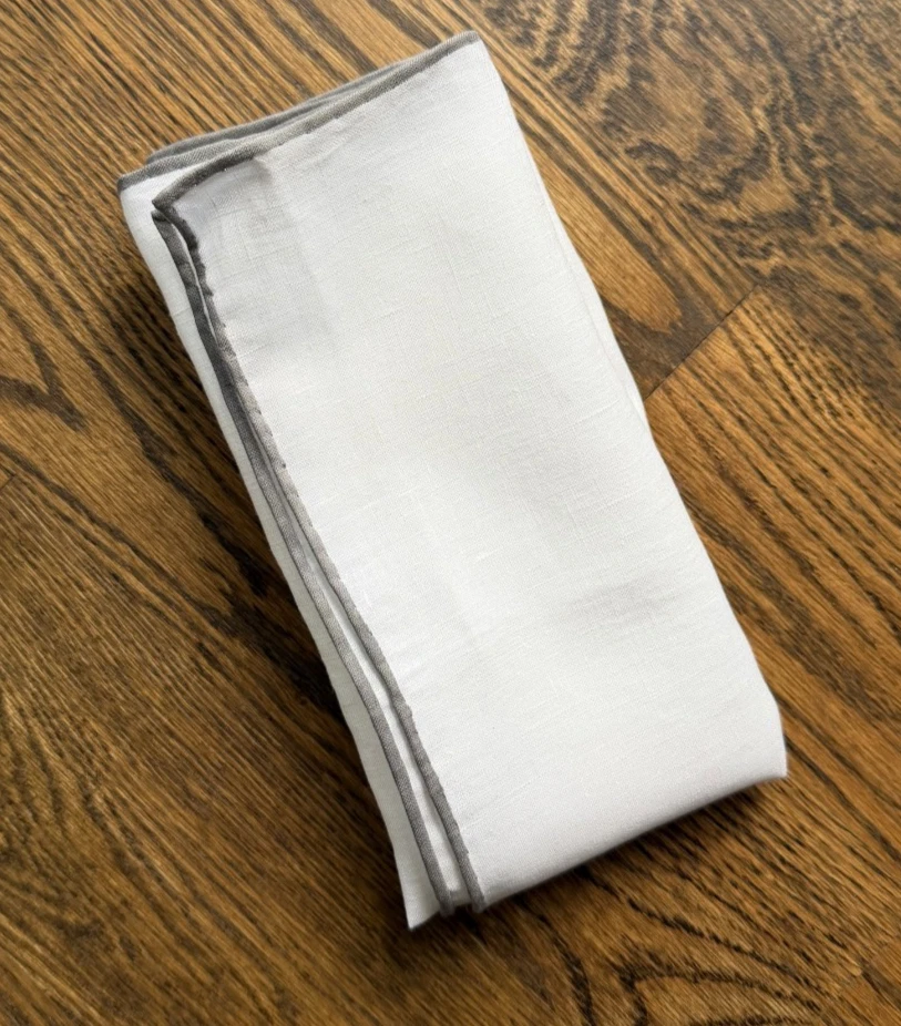 Cuadrado de bolsillo de lino belga Sam Hober blanco borde gris Foto 2 de 3