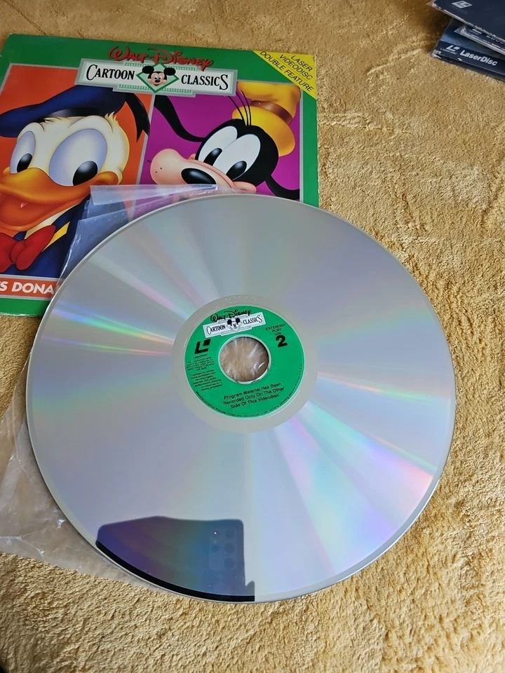 Walt Disney Cartoon Classics: Here's Donald & Here's Goofy 1988 Laserdisc LD - Image 3 of 4