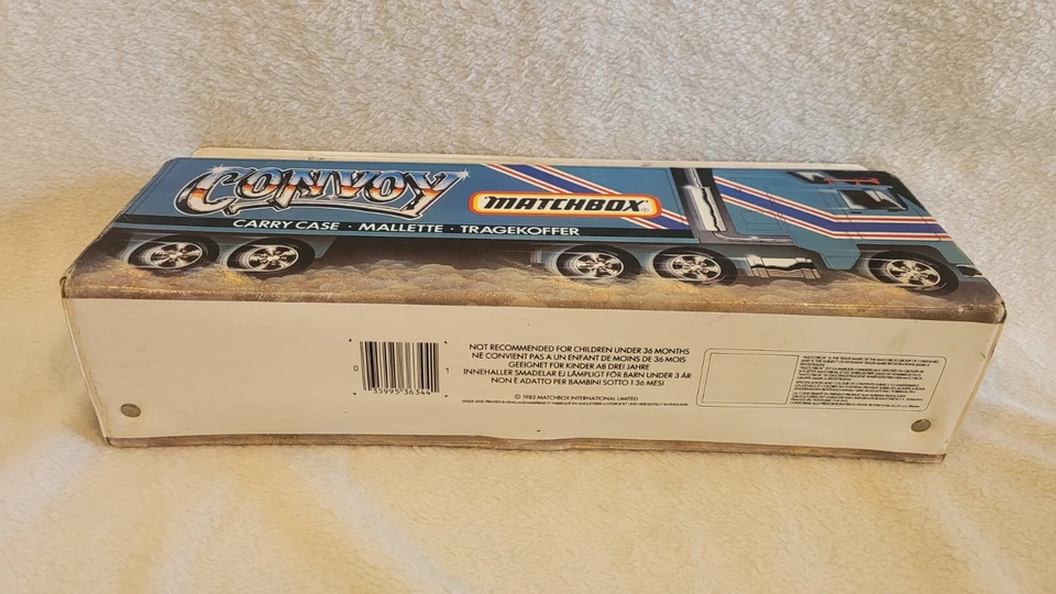 Vintage Matchbox Convoy Truck Carry Case W/ Plastic Insert 1983 - Image 4 of 4