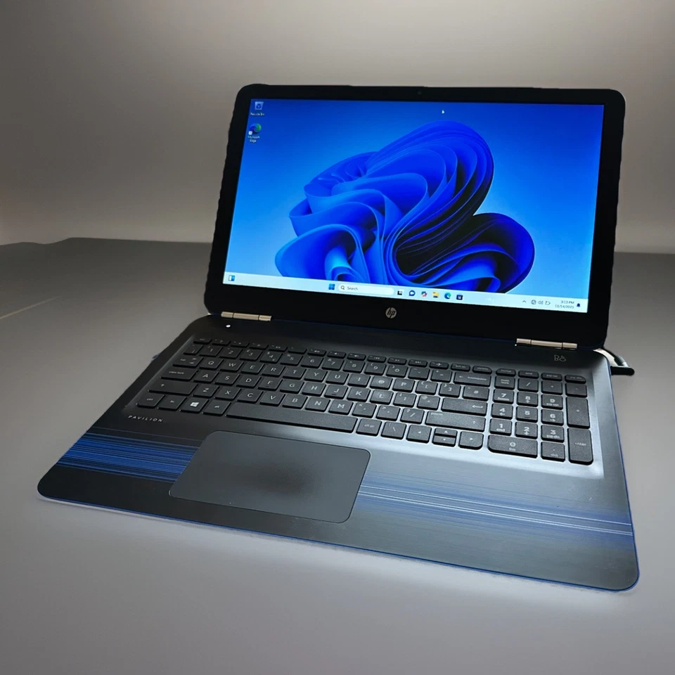 HP Pavilion 15-AU172SA 15.6" Laptop i3-7100U 2.40GHz 8GB RAM 256GB SSD Win11 - Image 3 of 4