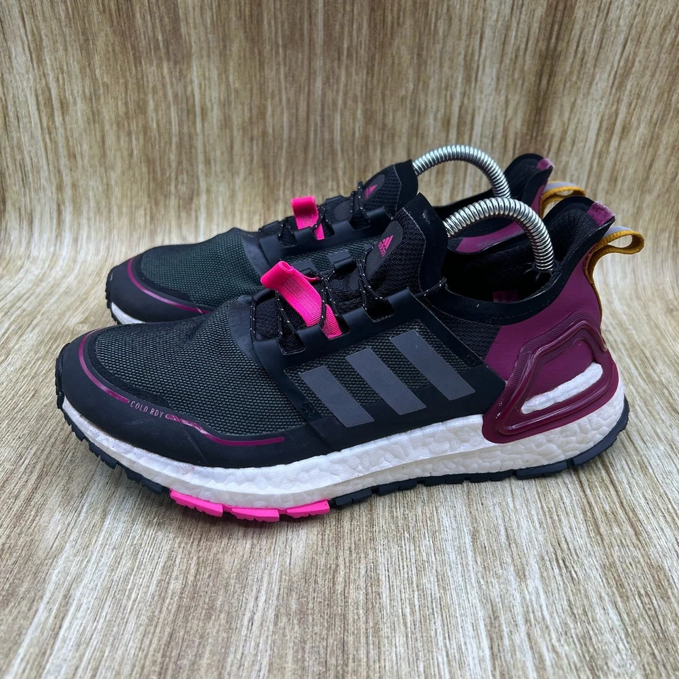 Adidas UltraBoost C.RDY Winter Women's Size 6 Running Shoes Black Pink Q46489 - Image 3 of 4