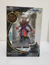 Alice Through The Looking Glass - 9" Alice Gallery PVC Action Figure