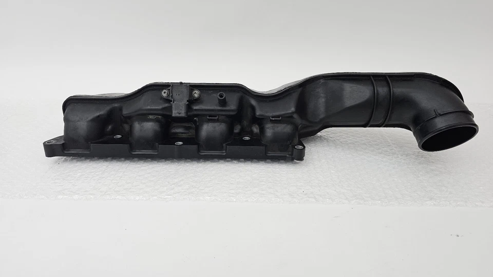 2012-2016 BMW F06 F10 F12 F13 M5 M6 4.4L S63 Air Intake Manifold 7843275-03 OEM - Image 2 of 4