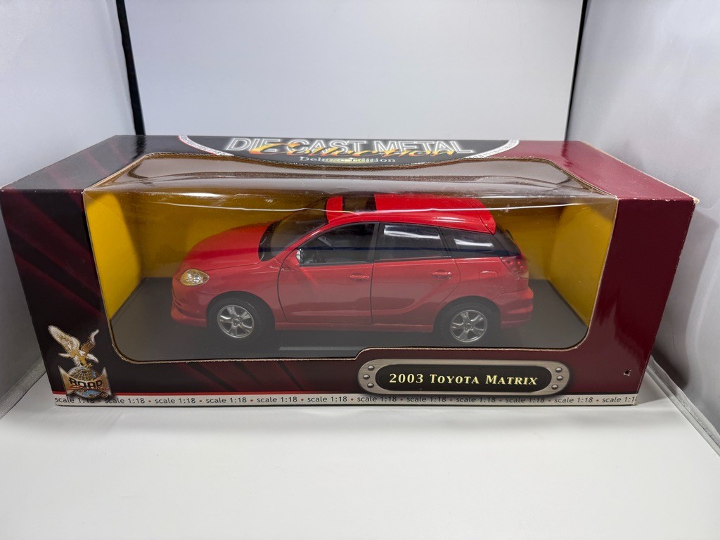 1/18 Yat Ming Road Signature 2003 Toyota Matrix Hatch Red NICE! US Seller 92518