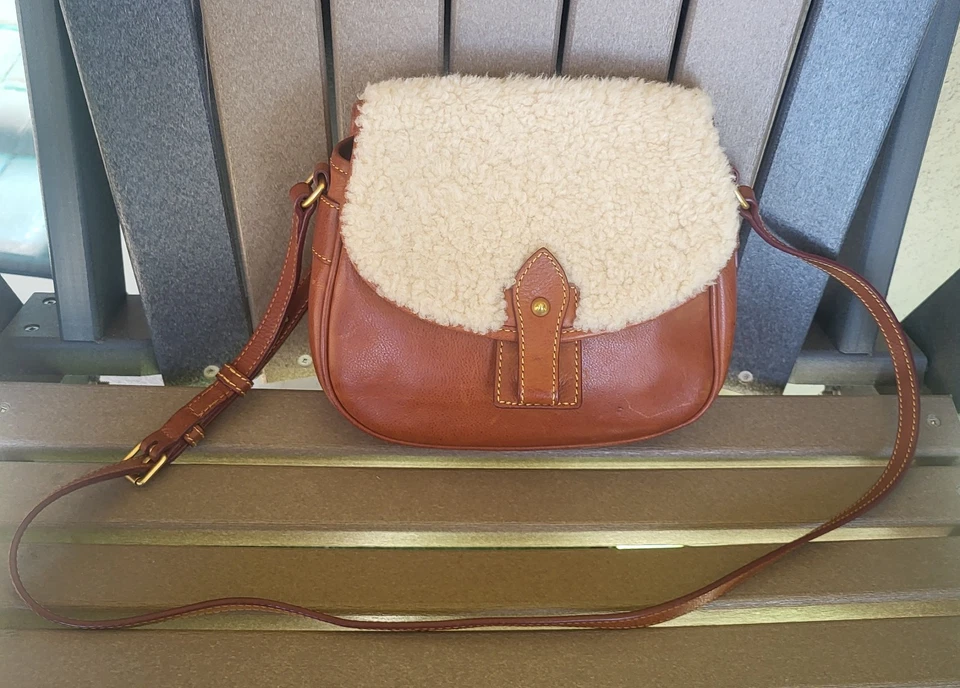 SAMPLE BAG!   Dooney Bourke Florentine Leather Shearling Crossbody w/ Dust Cover - Image 2 of 4