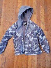 Nike Boys Camo Jacket Size 6 Or Medium Gray Camo