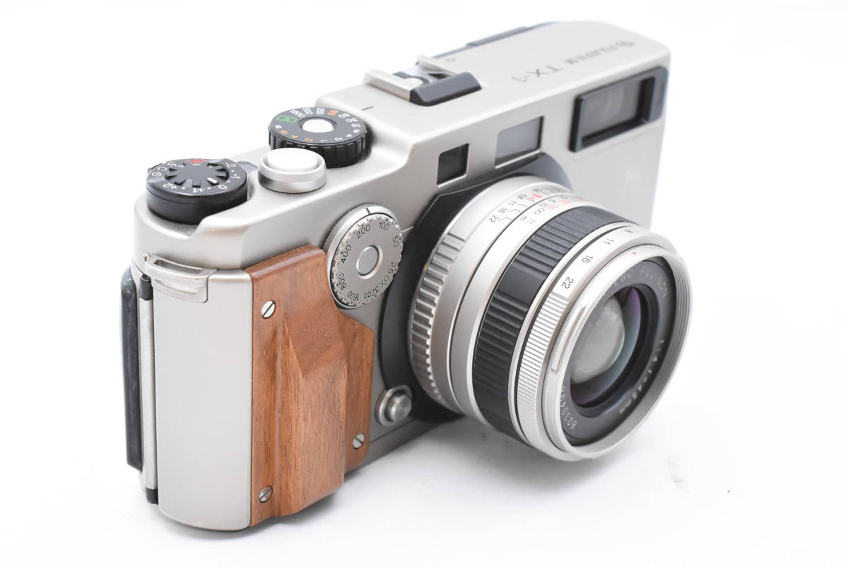 FUJIFILM TX-1 デモカメラ The Fujifilm TX-1 Icelandic adventure – jonasrask | photography