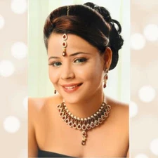 Kundan Necklace Set with Earring and Maang Tikka, Pearl, Diamond