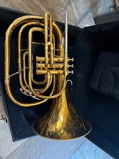 King 1122 Marching French Horn with case. USA