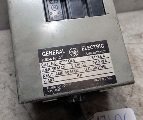 Ge flex-a-plug DFPTQL4 style 4 breaker bus plug (Inv. 47696) - Picture 2 of 3