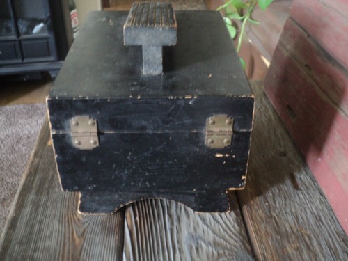 vintage wooden shoe shine box - 第 6/7 張圖片
