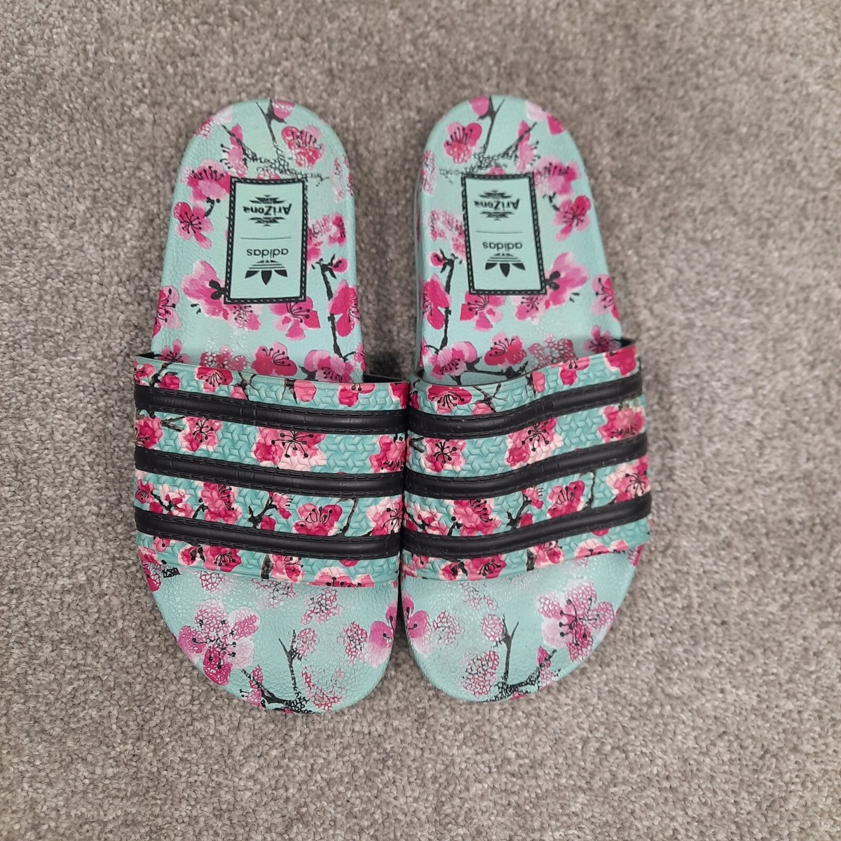 arizona iced tea sandals