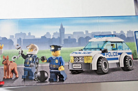 Lego CITY 60047 ~ POLICE STATION ~ Retired NISB Helicopter Motorbike Dog Crook