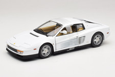 P9904 Ferrari Testarossa White Miami Vice Hot Wheels 1/18