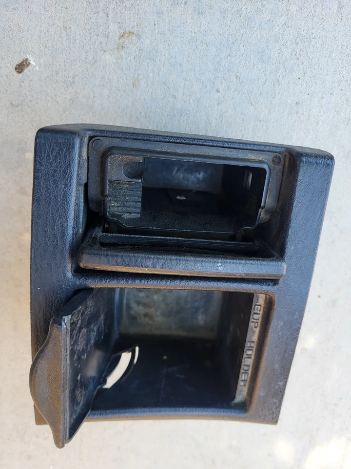 95 96 97 98 99 Mitsubishi Eclipse Eagle Talon portavasos y bandeja de cenizas OEM Foto 2 de 4