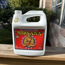 Nirvana All Natural Bloom Enhancer Advanced Nutrients, 4 L / 1 Gallon