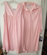 Vintage Vanity Fair Set Nightgown  Robe Pink Size Large 1970s Glamour Sheer