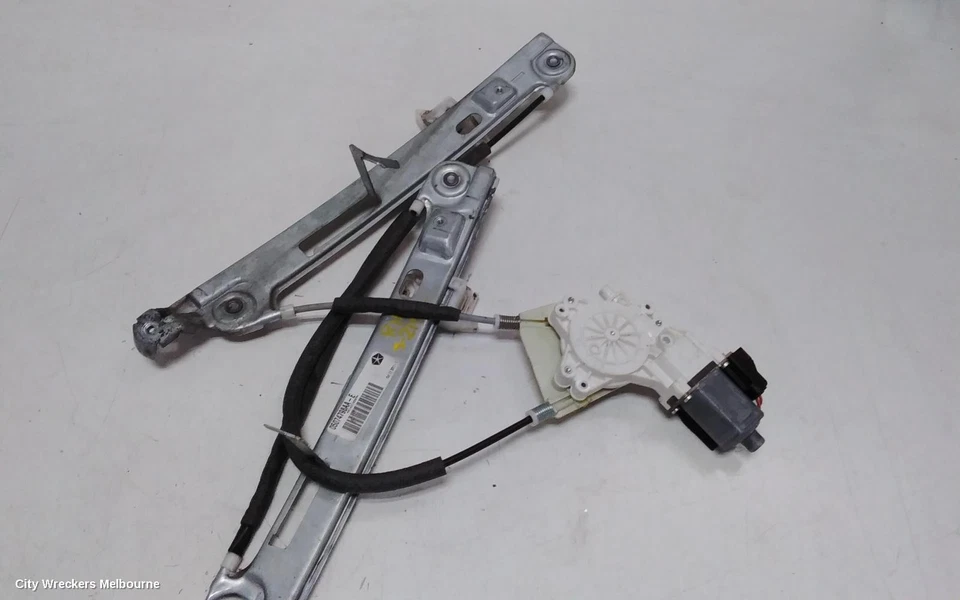 DODGE CALIBER Right Front Window Reg/Motor, PM, 08/06-12/12 (06 07 08 09 10 11 1 - image 2 of 4