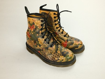 RARE DR. MARTENS x EVISU Women's Sz 7 UK5 Tattoo Pascal 1460 Lace Up Boots Koi