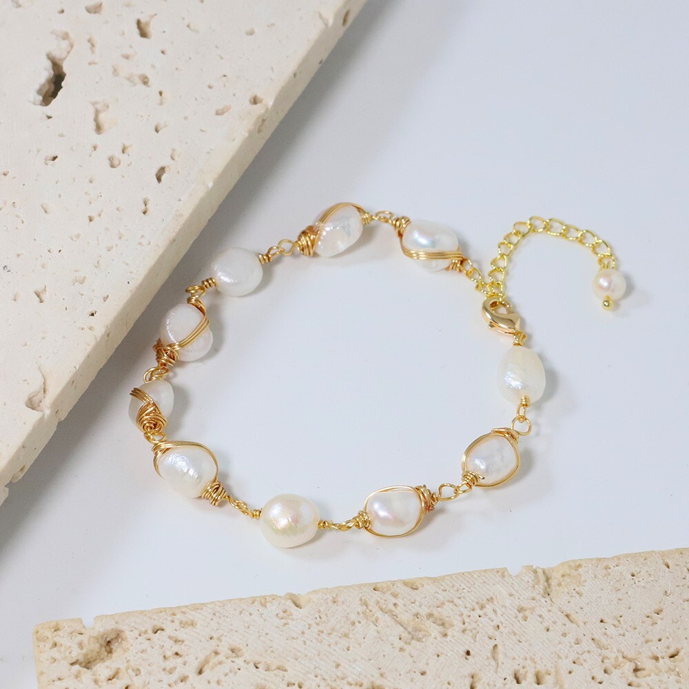 アクセサリー Baroque pearl & joint chain bracelet アクセサリー Baroque pearl & joint chain bracelet Statement