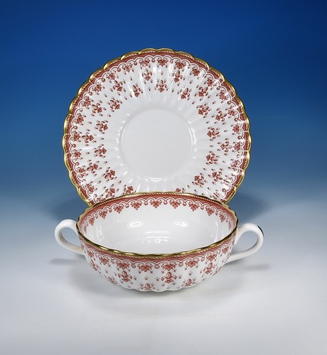 Spode " Fleur de Lys Rouge " Tasse de Soupe & Soucoupe Nouvelle Production