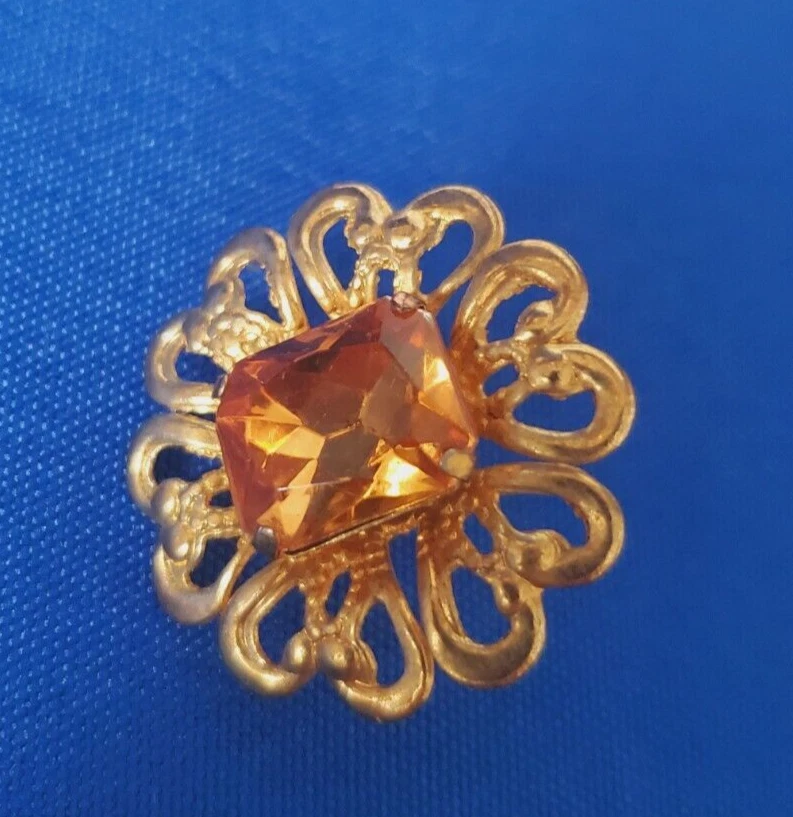 NUEVO CLAIRE's Boutique Pendientes Tono Oro con Naranja Imitación Ámbar Foto 4 de 4