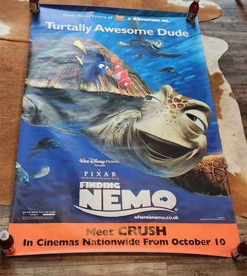 Finding Nemo  Turtally Awesome Dude Bus Stop Size Poster 70  x 47  UK Edition