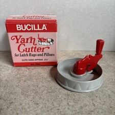 Vtg Bucilla Yarn Cutter for Latch Rugs  Pillows Quick  Easy West Germany